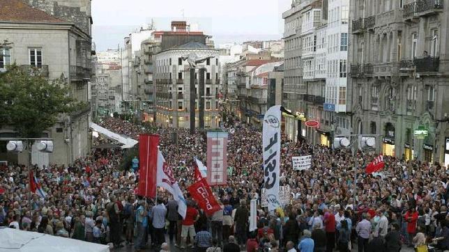 Imagen de la manifestación celebrada este jueves por las calles de Vigo