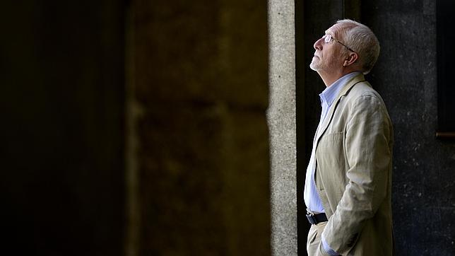 Luis Mateo Díez: «A alguien que no lee, le engañas con cualquier cosa»