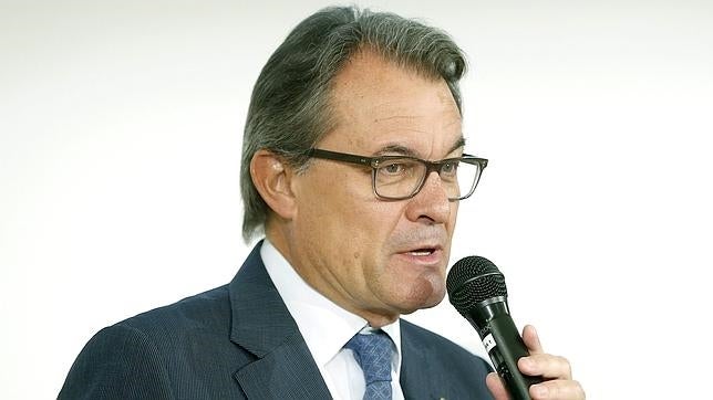 Artur Mas se niega a devolver los bienes artísticos de Aragón