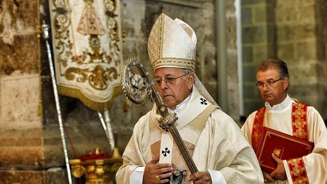 El cardenal Ricardo Blázquez en la eucaristía en honor a la Virgen Nuestra Señora de San Lorenzo