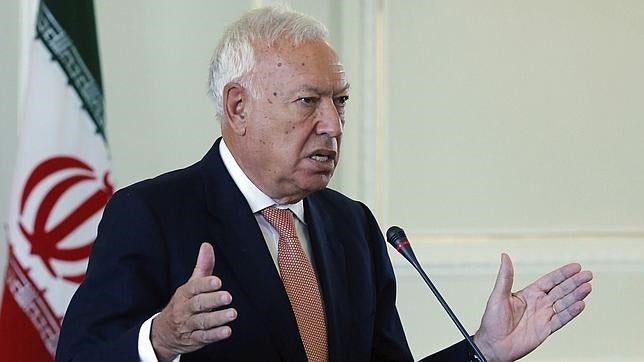 Margallo dice que se busca «desesperadamente» cobertura para actuar militarmente en Siria