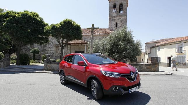 Renault pone en marcha el tercer turno en Palencia por la buena acogida del Kadjar