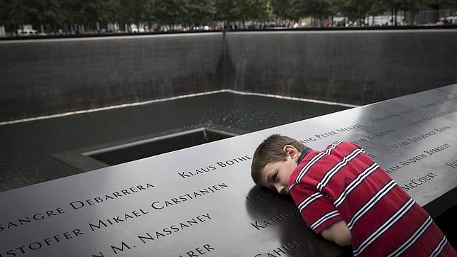 El recuerdo al 11-S, entre el silencio y los turistas