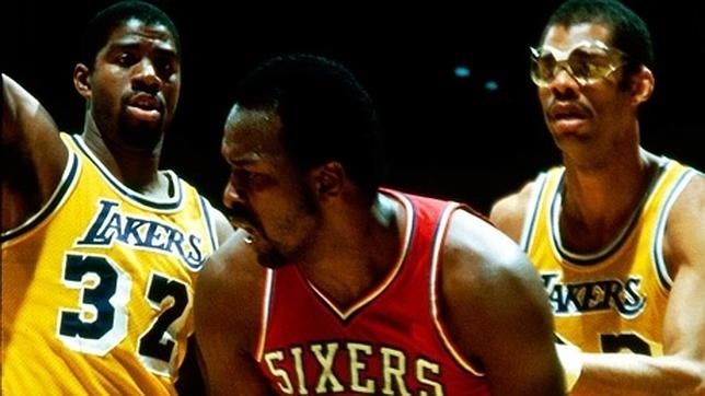 Muere Moses Malone, histórica leyenda de la NBA