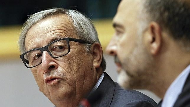 El presidente de la Comisión Europea Juncker niega su culpa en una trama fiscal en Luxemburgo