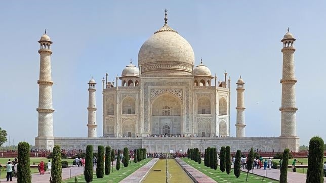 Un turista japonés muere en el Taj Mahal después de hacerse un «selfie»