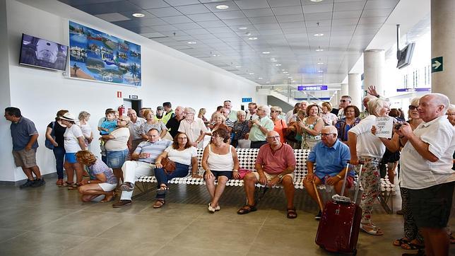 El aeropuerto de Castellón superará en 15 días el tráfico del de Huesca en un año