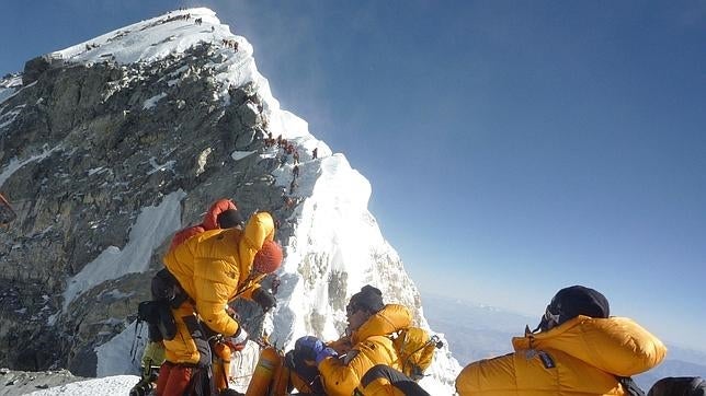 El cruel tributo del Everest