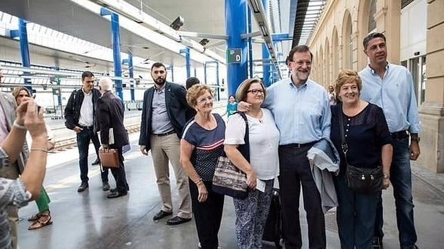 Rajoy, del plasma a la calle