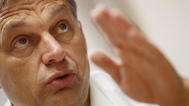 Orban considera que las vallas son la solución a la crisis de los refugiados