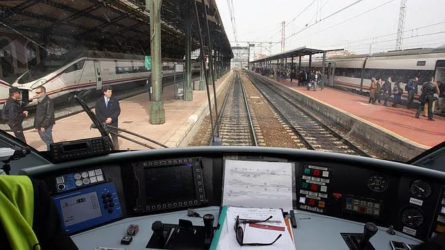 Tren de pruebas en la línea de AVE Valladolid - Palencia - León