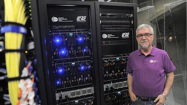 Mateo Valero, primer europeo con el Seymour Cray de Supercomputación