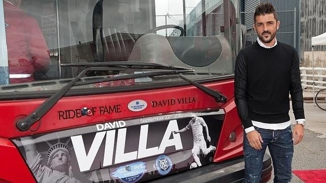 Villa, Pirlo y Lampard dan nombre a tres autobuses turísticos en Nueva York