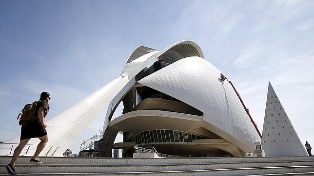 El Palau de les Arts redujo en 2014 más de 900.000 euros los ingresos por venta de entradas