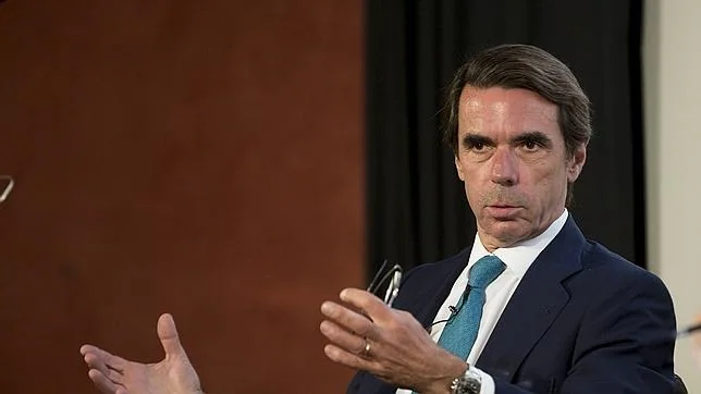 Aznar: «Este es el quinto aviso al PP. No se puede desoír»