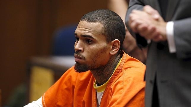 Australia se piensa si dar visado a Chris Brown por la violencia de género