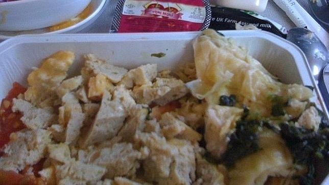 Las cinco comidas más repugnantes servidas en un avión