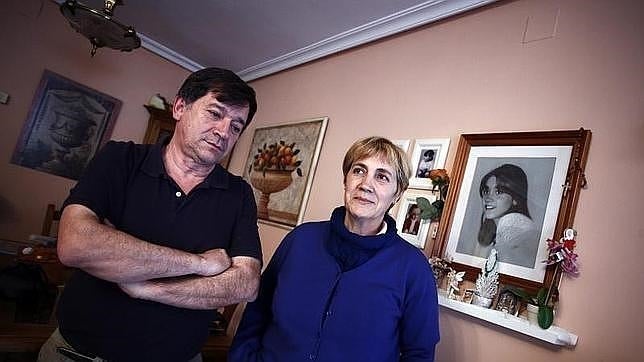 Los padres de Eva Blanco, a ABC: «La estuvimos buscando hasta en los cubos de basura»