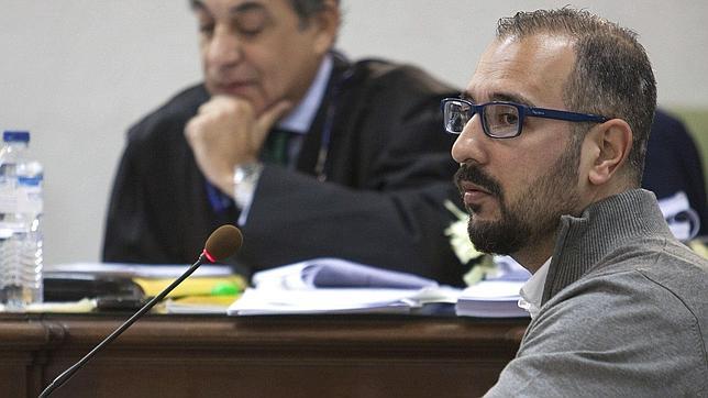 El Supremo confirma la pena de 23 años enfermero que envenenó a su mujer con talio