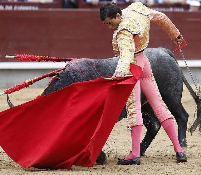 Feria de Otoño: adolfos duros, toreros machos