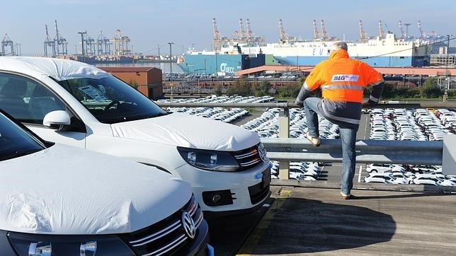 Los ingenieros de Volkswagen admiten haber trucado los motores desde 2008