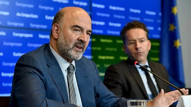 Pierre Moscovici, comisario europeo de Asuntos Económicos y Financieros, ha asegurado que España no cumplirá el objetivo de déficit