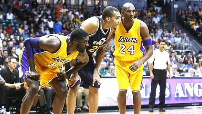 Cómico regreso de Kobe Bryant