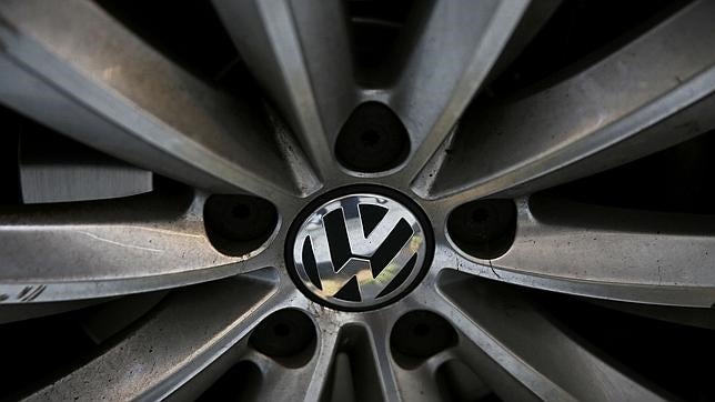 Volkswagen envía al gobierno alemán su plan para reparar los motores trucados