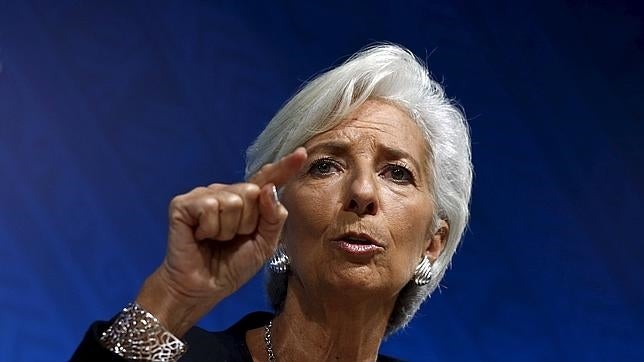 Lagarde insiste en que la economía mundial se recupera pese a la incertidumbre de los emergentes