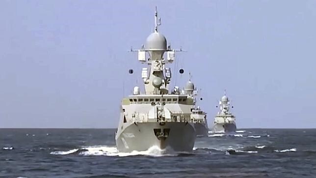 Buque del ejército ruso que opera en aguas del Mar Caspio.