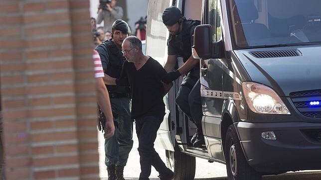 Llega a Madrid el presunto asesino de Eva Blanco para ser juzgado