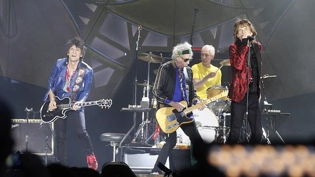 ¿Cuáles son las extravagantes peticiones de los Rolling Stones en los hoteles de su gira?