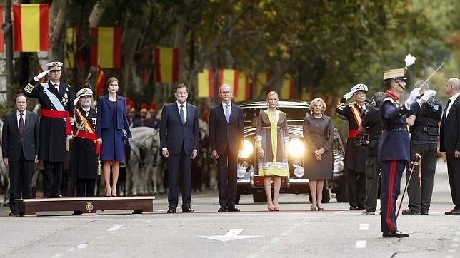 Los alcaldes Colau y «Kichi» cargan contra la Fiesta Nacional: «Se celebra un genocidio»