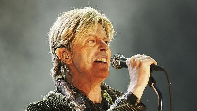 David Bowie no volverá a actuar nunca más, según su agente