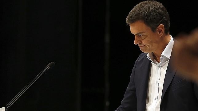 El PSOE ordena a sus barones que bajen el tono de la polémica del cupo vasco