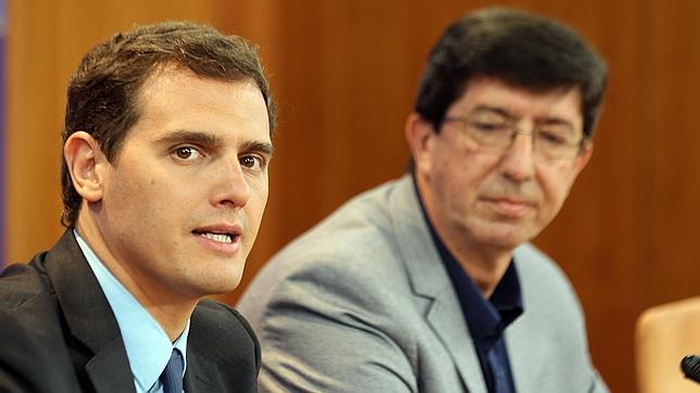 Albert Rivera defiende el apoyo de Ciudadanos al PSOE andaluz