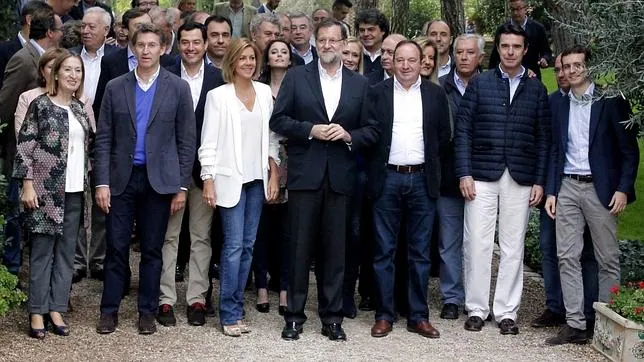 Rajoy reivindica el orgullo en el PP: «Este partido no fichará a nadie para que le regeneren»