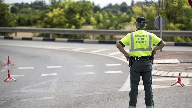 La DGT plantea publicar en una web las notas de los examinadores del carné de conducir