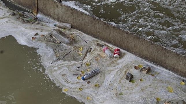 El Manzanares, un río muerto