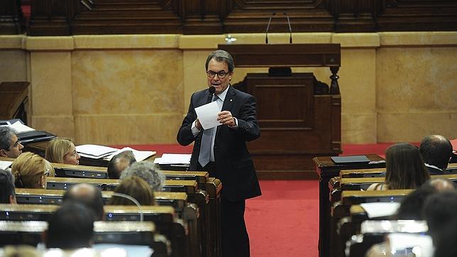 El Parlamento catalán se constituirá el lunes 26 de octubre