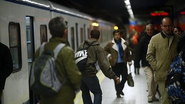 Desconvocan la huelga de Metro tras el anuncio de la contratación de 360 conductores