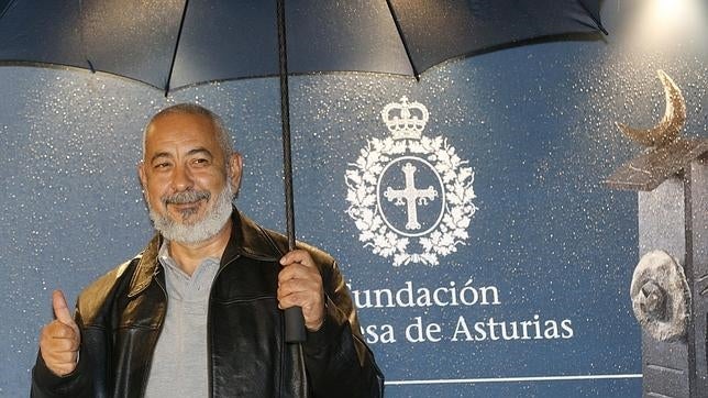 Leonardo Padura: «No me interesa convertirme en una bandera política, porque no tiene que ver con mi vocación»