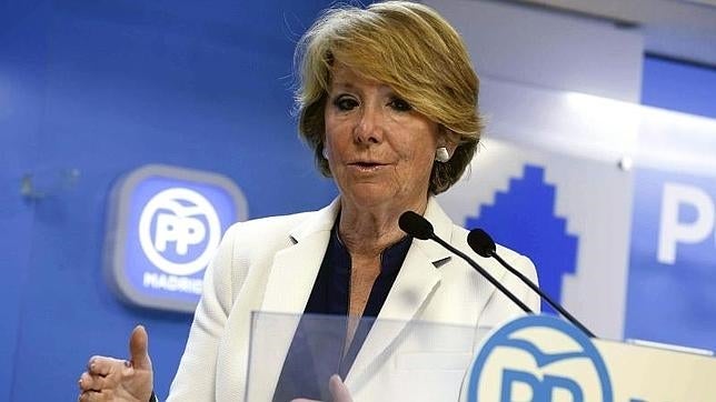 Esperanza Aguirre hará públicos las rentas, ganancias y el currículum de sus concejales