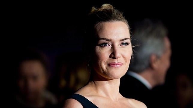 Kate Winslet firma un contrato con L'Oréal por el que no se podrán retocar sus fotos