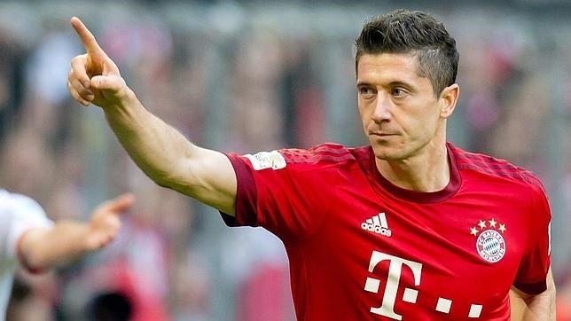 Lewandowski, investigado por beber alcohol