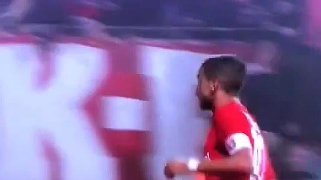 La accidentada celebración de Ziyech