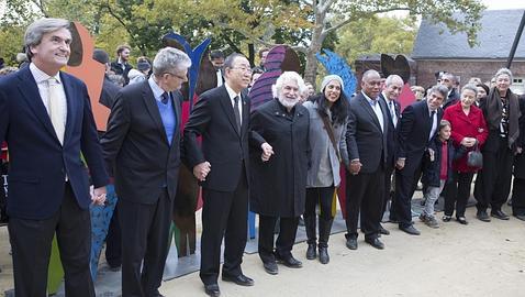 Ban Ki-moon inaugura una nueva obra de Gabarrón en Nueva York