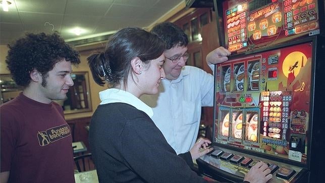 ¿Cuáles son los síntomas de un ludópata?