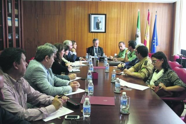 La Guardia Civil despliega 300 agentes para la campaña agraria