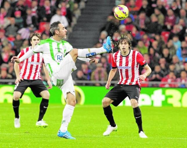 El gol de Ghilas suena como  música celestial en San Mamés